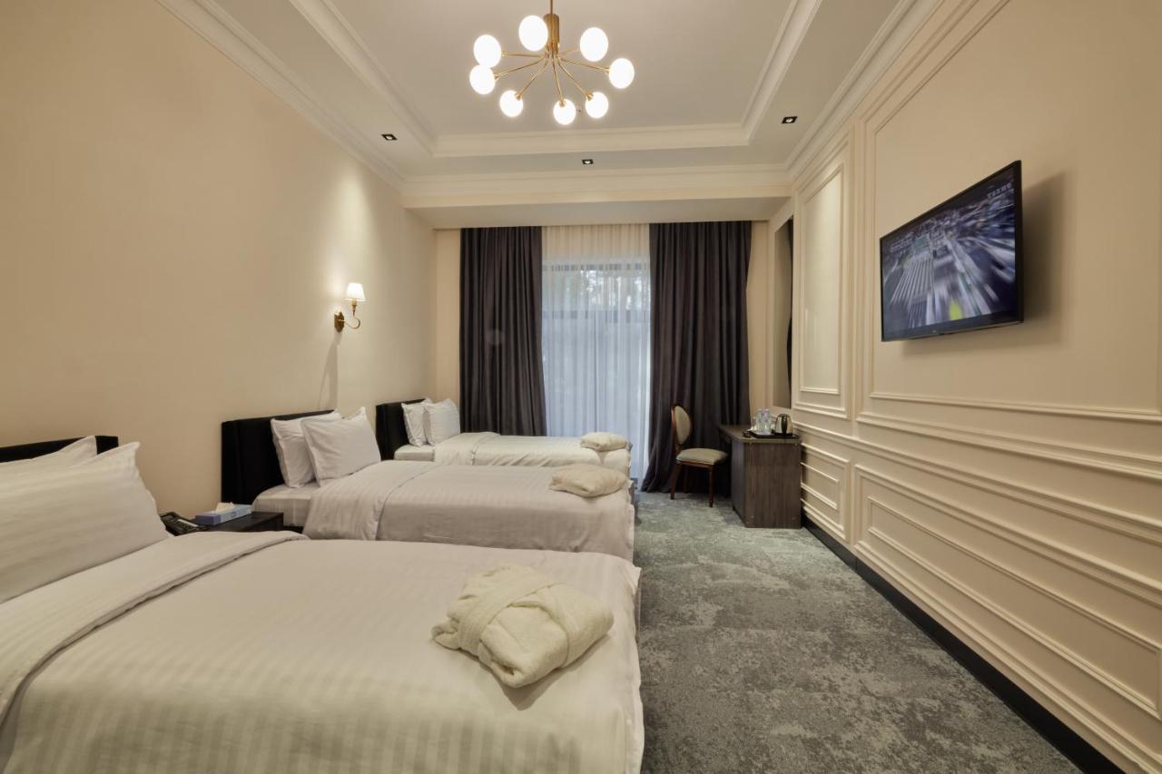 Continental Hotel Σαμαρκάνδη Εξωτερικό φωτογραφία